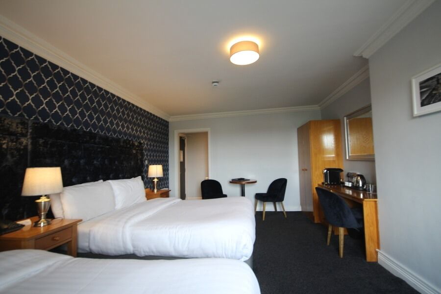 Twin / Double Room