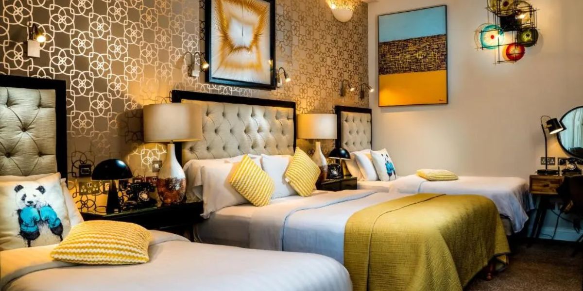 Walking Guide: What You Can Explore Within 15 Minutes of Parnell Square Hotels